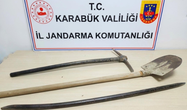 Kaçak kazı yaparken suçüstü yakalandılar!