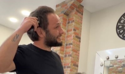 Kanser olan müşterisine destek verdi
