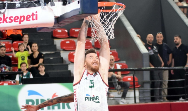 Karşıyaka'da potada Mert kaldı!