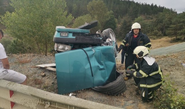 Kastamonu'da otomobil takla attı: 2 yaralı