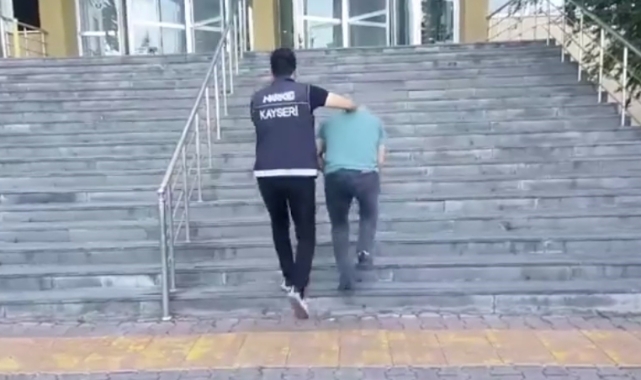 Kayseri'de sokak satıcılarına operasyon