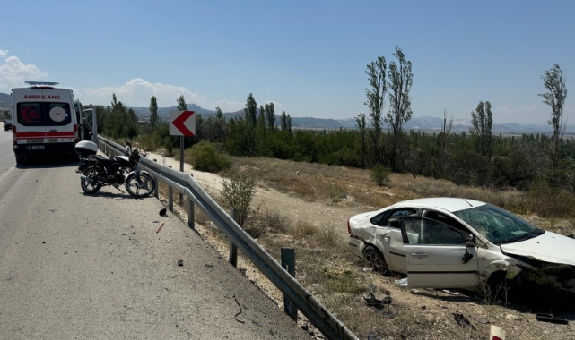 Kontrolden çıkan otomobil şarampole düştü
