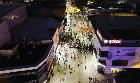 Mehteran ve bando gösterisi ilgiyle izlendi