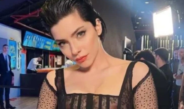 Merve Boluğur türbe ziyaret etti