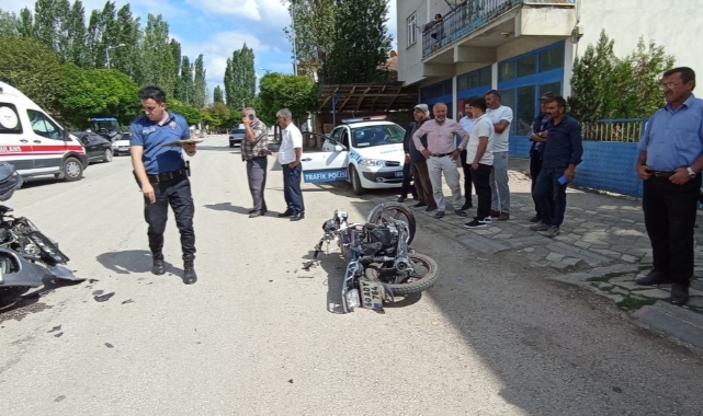 Motorsiklet ile kaza yaptı: "Ayağımı hissetmiyorum" dedi