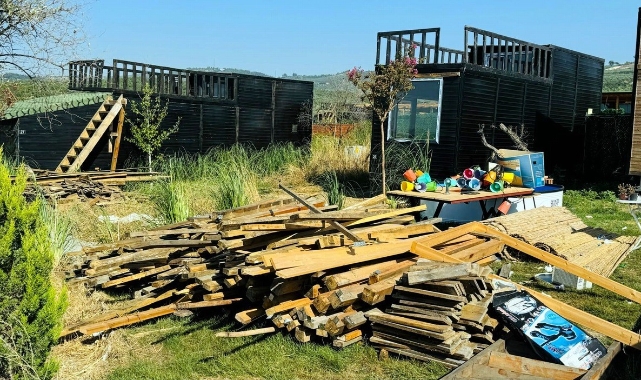 Mudanya'da tarım arazilerindeki Tiny House'lar yıkılıyor