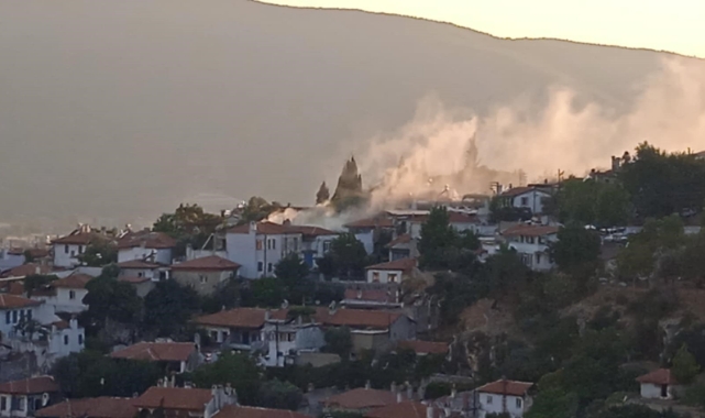 Muğla’da ev yangını