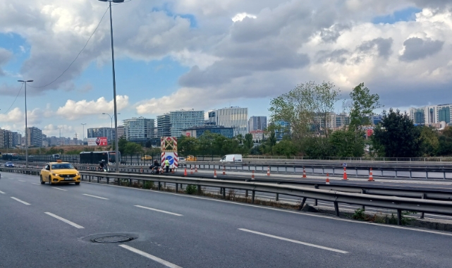 Ölümlü metrobüs kazası sonrası İBB'den ışıklı işaret levhalı önlem