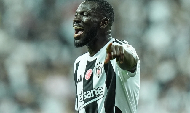 Omar Colley, PAOK'a transfer oldu