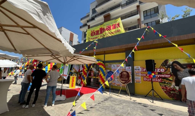 Özhan Market Kayapa şubesi hizmete açıldı