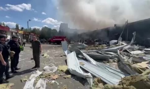 Rusya’nın Ukrayna’daki süpermarkete saldırısında can kaybı 14’e yükseldi