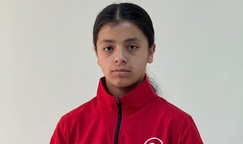 Şırnaklı Asmin, Üst Minikler Avrupa Boks Şampiyonası'nda son 16'da