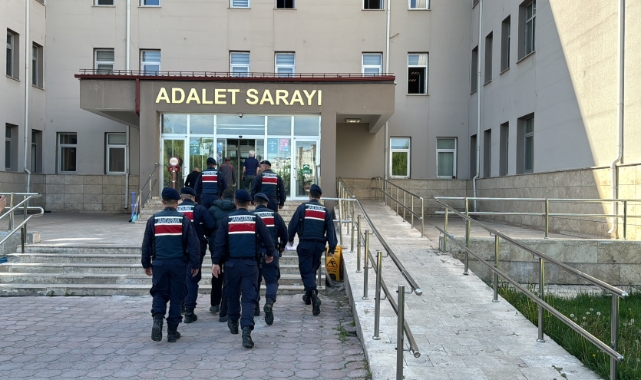 Sivas’ta 75 kaçak göçmene ceza yağdı!