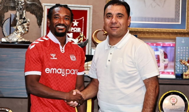 Sivasspor'dan bomba transfer!