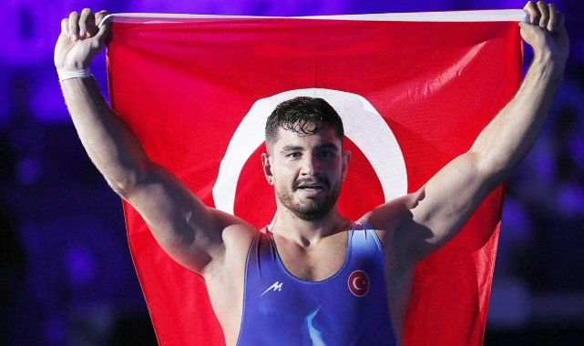 Taha Akgül, Paris 2024'te yarı finalde