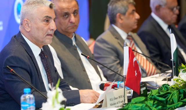 Ticaret Bakanı Bolat, Pakistan Başbakanı Şerif ile görüştü