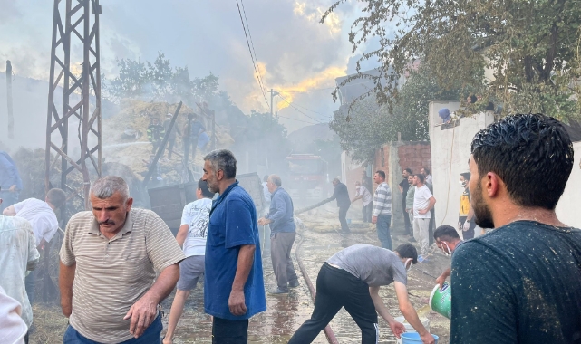 Tortum’da yangın paniği: 2 ev, 1 samanlık, 1 ahır küle döndü