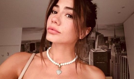 Ünlü oyuncunun plaj tarzı tam not aldı