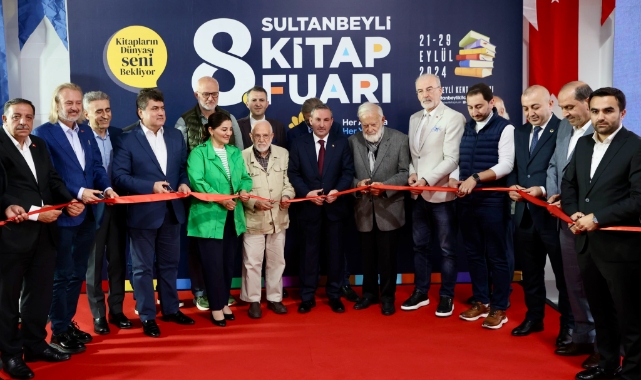 8. Sultanbeyli Kitap Fuarı kapılarını açtı