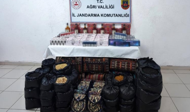 Ağrı'da kaçakçılık operasyonu: 4 gözaltı