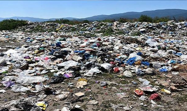 Alanya'da çöplükte bebek cesedi bulundu