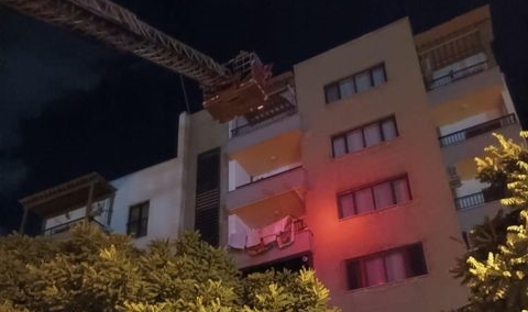Anahtarını evde unutan vatandaşın yardımına itfaiye yetişti