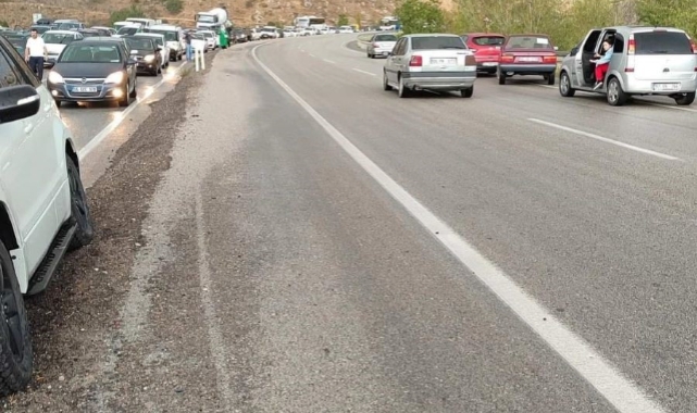 Ankara-Çankırı yolunda zincirleme kaza