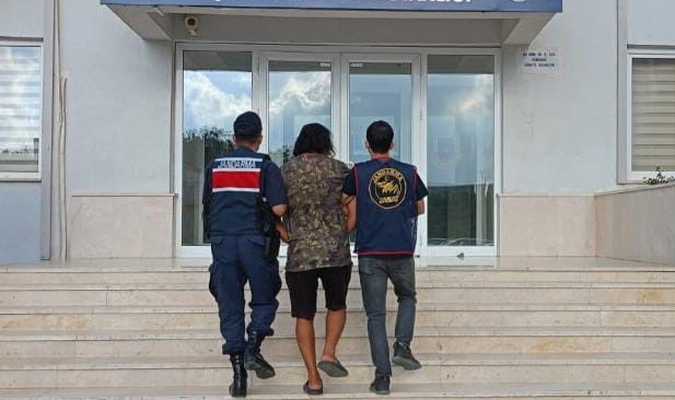 Antalya'da hapis cezasıyla aranan şahıs yakalandı