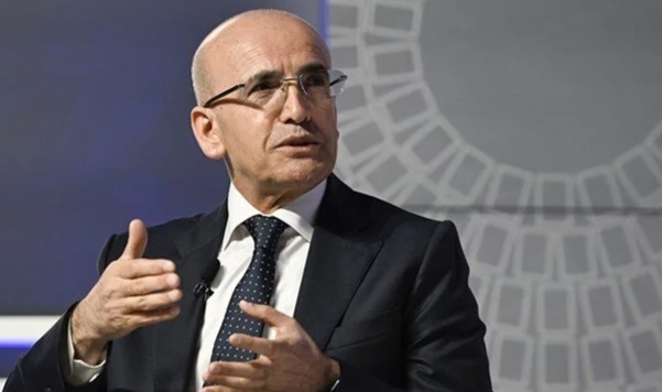 Bakan Şimşek: "2025'te enflasyon güçlü bir şekilde düşecek"