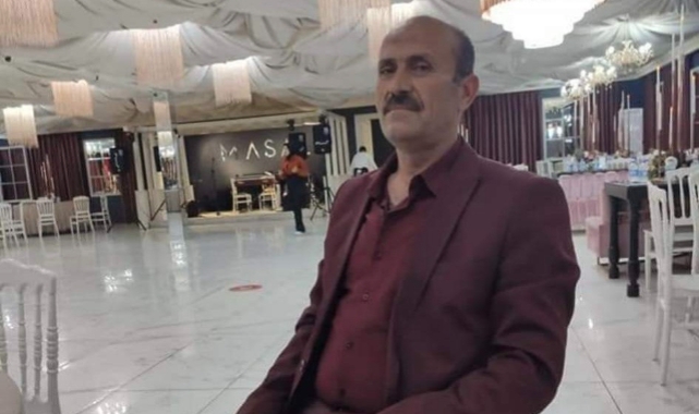 Bal yediği sırada dilini arı sokan adam öldü