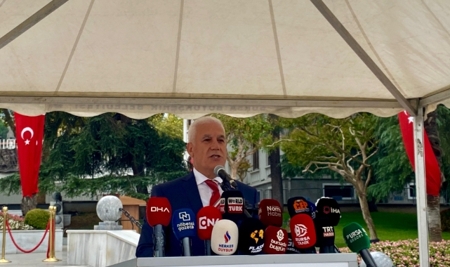 Başkan Mustafa Bozbey: Özgürlüğün kutlu, bağımsızlığın sonsuz olsun Bursa!