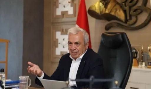 Başkan Özdemir ertelendiğini duyurdu!