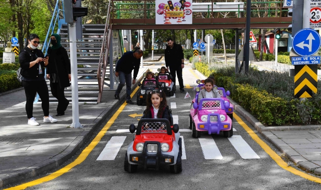 Başkentli minik şoförler için ücretsiz trafik eğitimleri başlıyor