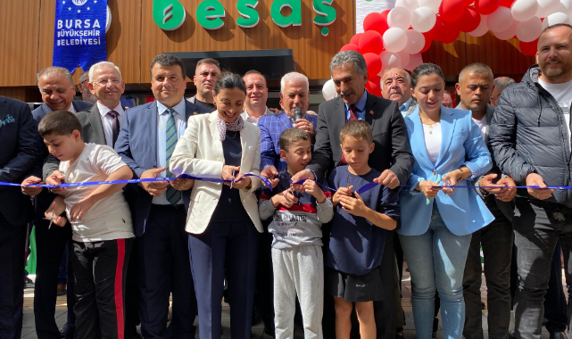 BESAŞ'ın ilk satış mağazası Gemlik'te açıldı