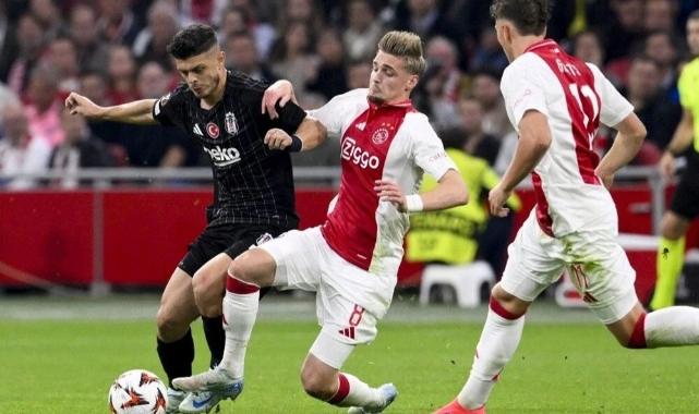 Beşiktaş, Hollanda'da farklı kaybetti