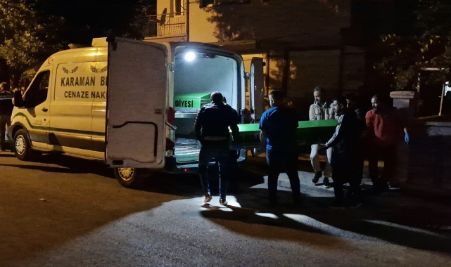 Birlikte alkol aldığı komşusunu öldürdü