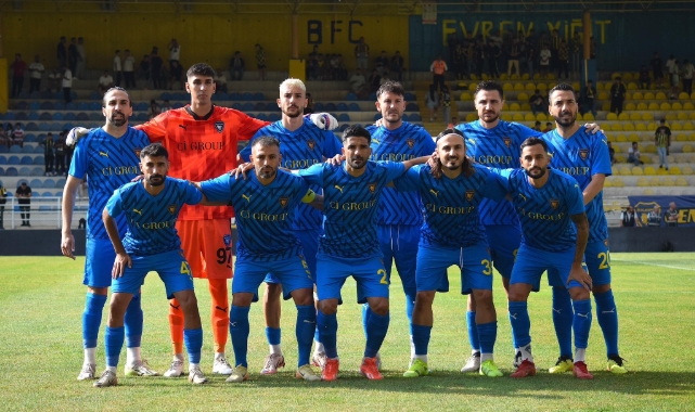 Bucaspor 1928 kayıpsız ilerliyor