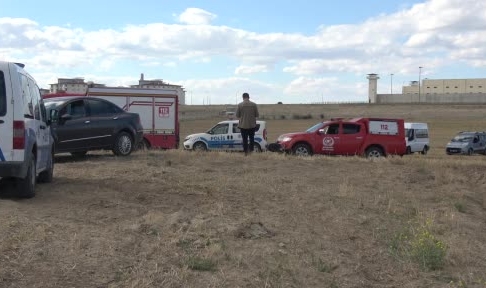 Burdur’da direnaj sistemi çukurunda göçük
