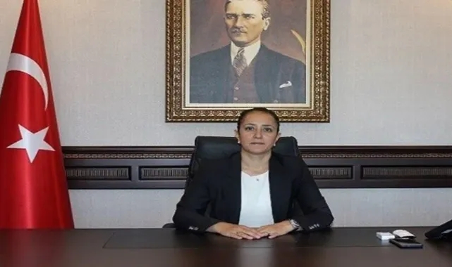 Burdur'un ilk kadın valisi göreve başladı