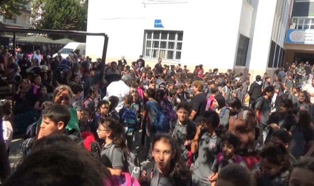 Bursa'da 40 kişilik sınıflar velileri çileden çıkardı