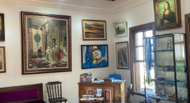 Bursa'da dünyanın en eski çarşılı köprüsünde sanat buluşması