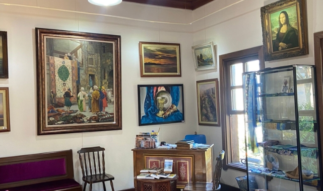 Bursa'da dünyanın en eski çarşılı köprüsünde sanat buluşması