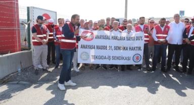 Bursa'da Eker Süt Fabrikası'nda eylem