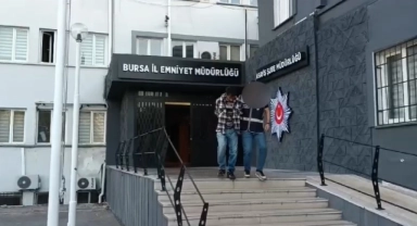 Bursa'da polis tamirci kılığına girdi, 24 yıl hapisle aranan şüpheliyi yakaladı