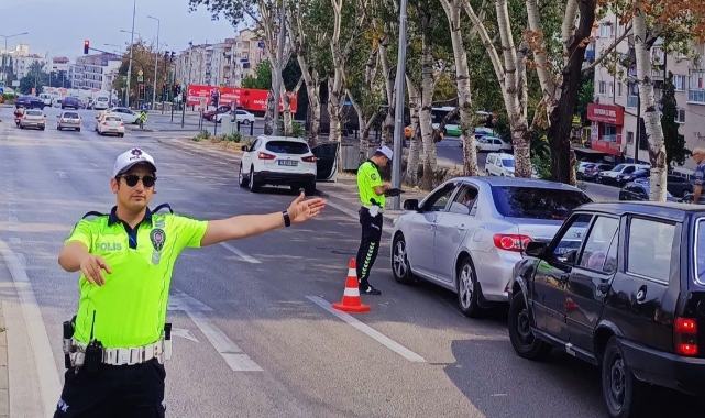 Bursa Emniyeti uygulamalarını aralıksız sürdürüyor