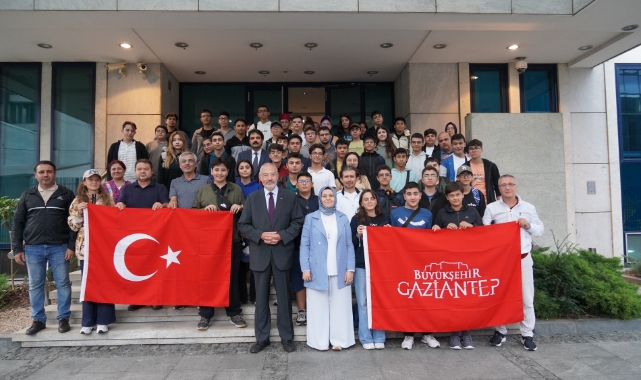 Büyükşehir ile başarılı öğrenciler Bosna-Hersek'te
