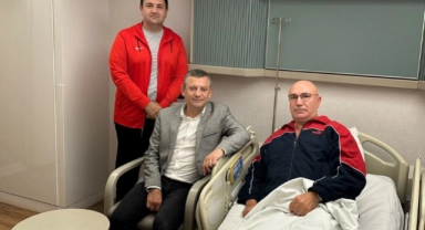 CHP lideri Özel'den hastaneye kaldırılan Milletvekili Tanal'a ziyaret