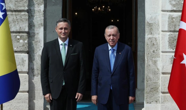Cumhurbaşkanı Erdoğan duyurdu: Bir ülkeye daha kimlikle seyahat başlıyor