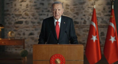 Cumhurbaşkanı Erdoğan: "Uluslararası hukukun gereği olarak Kırım Ukrayna'ya iade edilmeli"