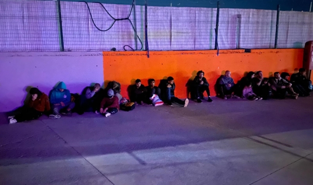 Didim’de 19 düzensiz göçmen yakalandı